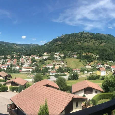 Le Chalet Des Chaumes
